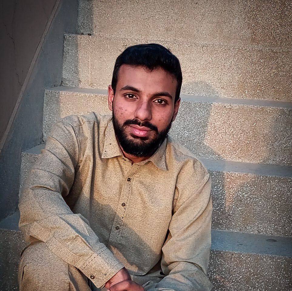 Our team Taha Khursheed